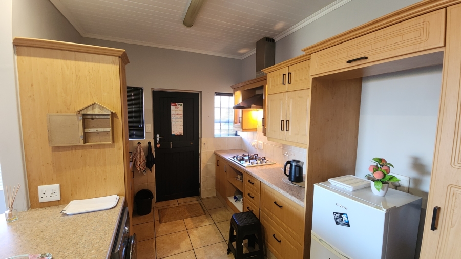 3 Bedroom Property for Sale in Menkenkop Western Cape